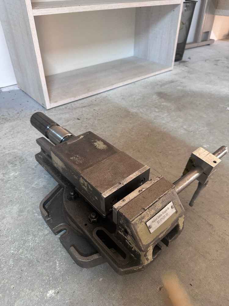 Imadło maszynowe / hydrauliczne 90.07458.00